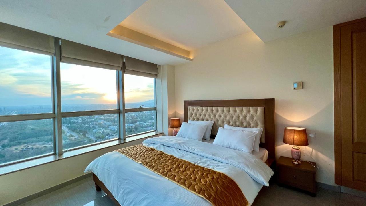 Centaurus Apartment Islamabad Esterno foto